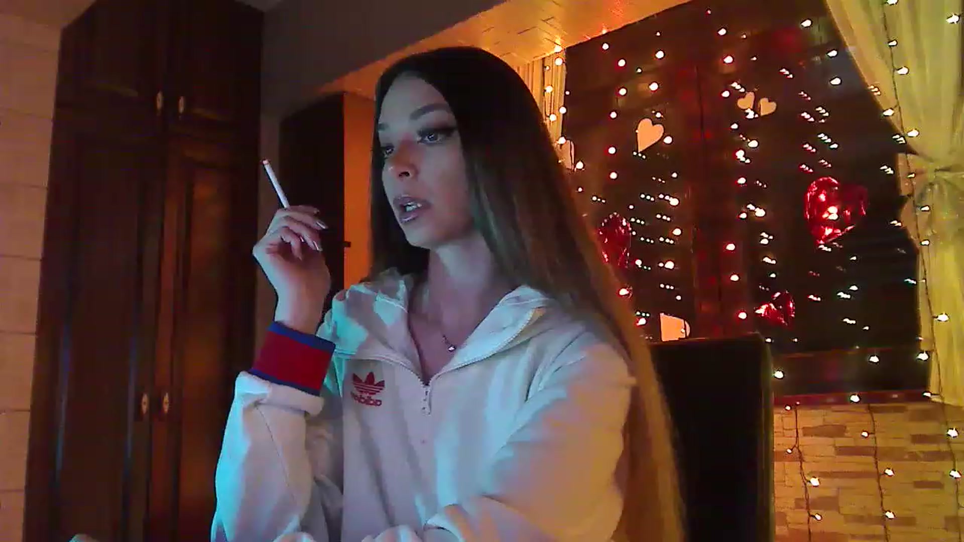 Gallery image thumbnail from No_bo_dy's myfreecams stream on, 02/25/2023, 24:01 image 5 of 20