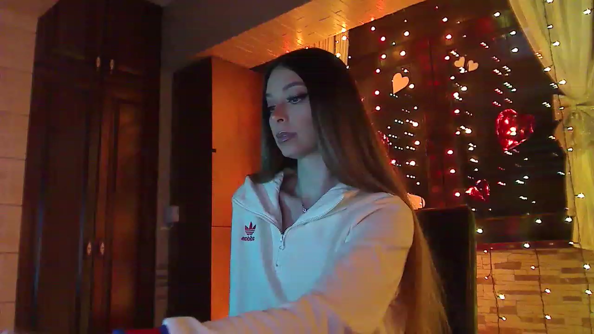 Gallery image thumbnail from No_bo_dy's myfreecams stream on, 02/25/2023, 24:01 image 1 of 20