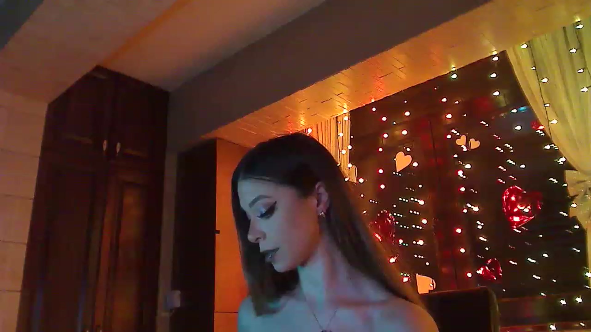 Gallery image thumbnail from No_bo_dy's myfreecams stream on, 02/26/2023, 02:11 image 19 of 20