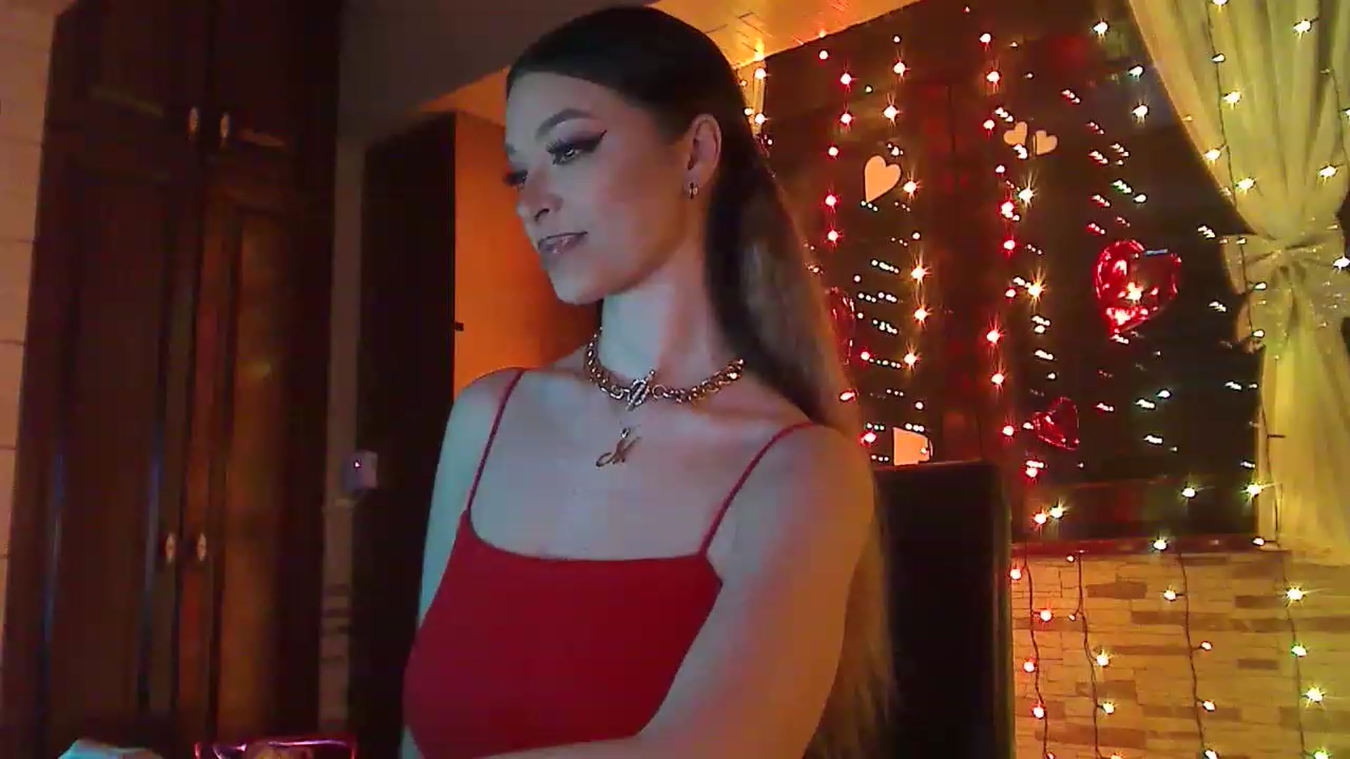 Gallery image thumbnail from No_bo_dy's myfreecams stream on, 03/04/2023, 24:01 image 8 of 20