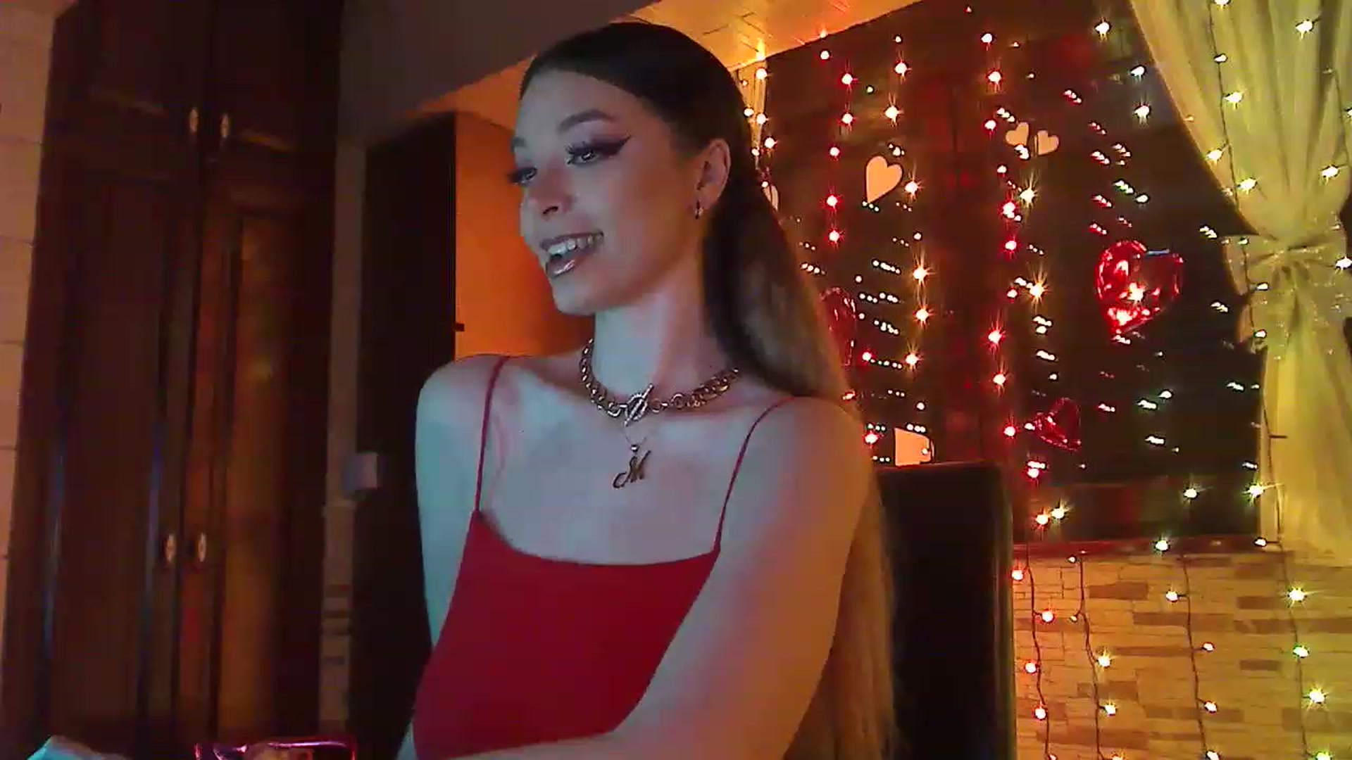 Gallery image thumbnail from No_bo_dy's myfreecams stream on, 03/04/2023, 24:01 image 11 of 20