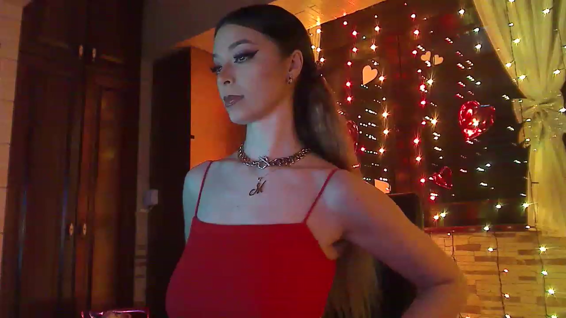 Gallery image thumbnail from No_bo_dy's myfreecams stream on, 03/04/2023, 24:01 image 17 of 20