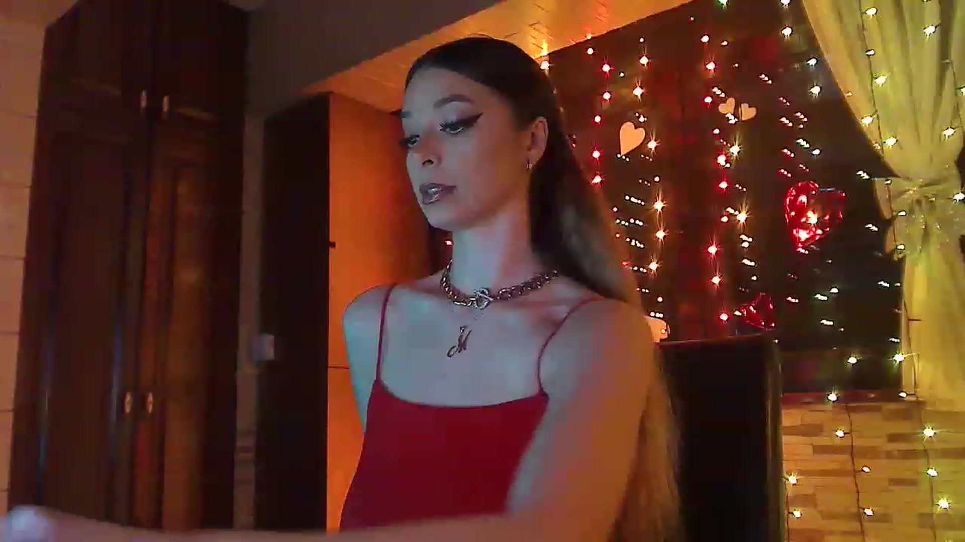 Gallery image thumbnail from No_bo_dy's myfreecams stream on, 03/04/2023, 01:26 image 7 of 20