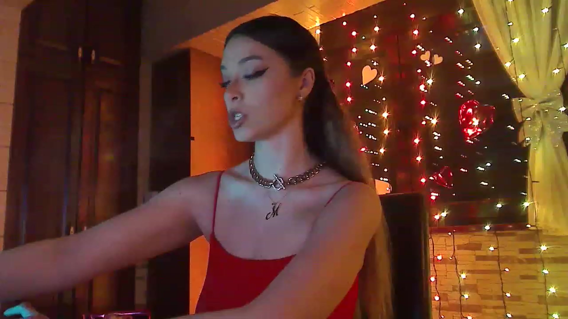 Gallery image thumbnail from No_bo_dy's myfreecams stream on, 03/04/2023, 02:11 image 2 of 20