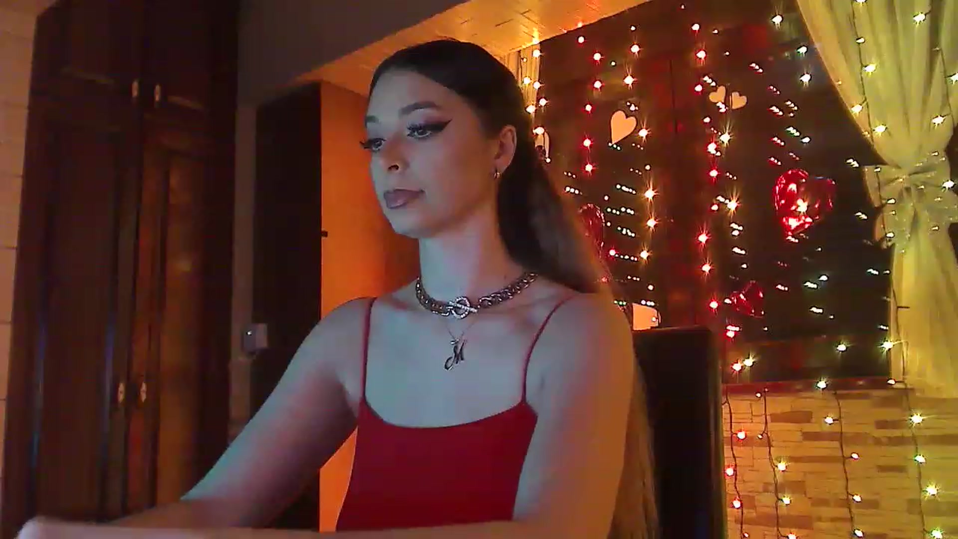 Gallery image thumbnail from No_bo_dy's myfreecams stream on, 03/04/2023, 02:11 image 18 of 20