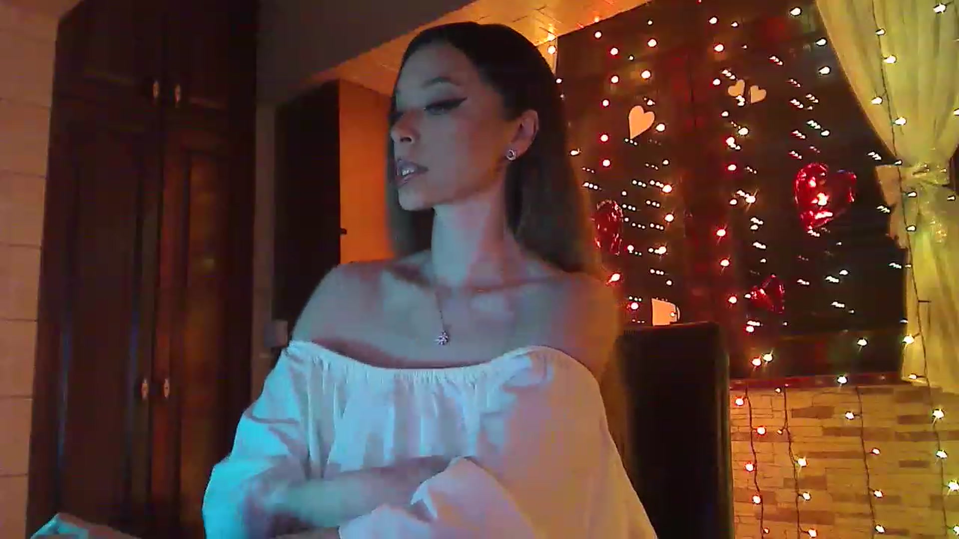 Gallery image thumbnail from No_bo_dy's myfreecams stream on, 03/07/2023, 01:38 image 5 of 20