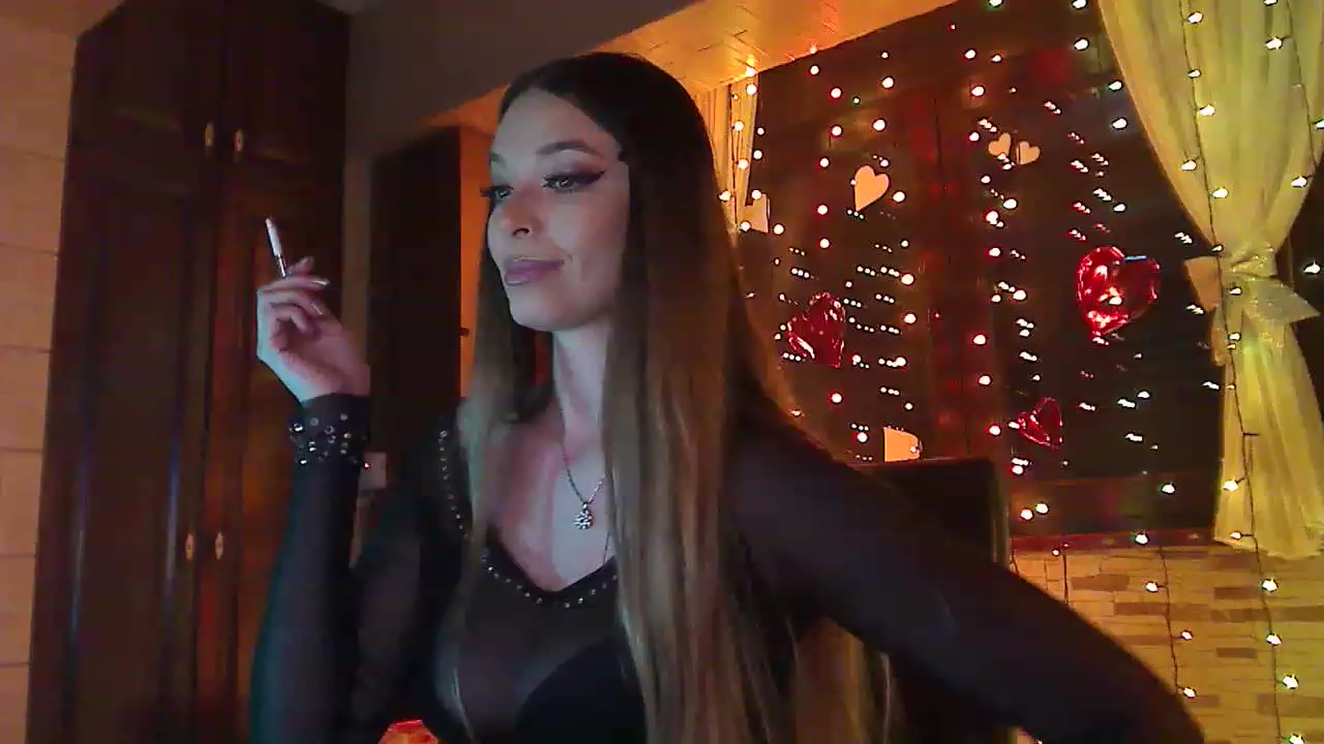 Gallery image thumbnail from No_bo_dy's myfreecams stream on, 03/08/2023, 01:38 image 12 of 20