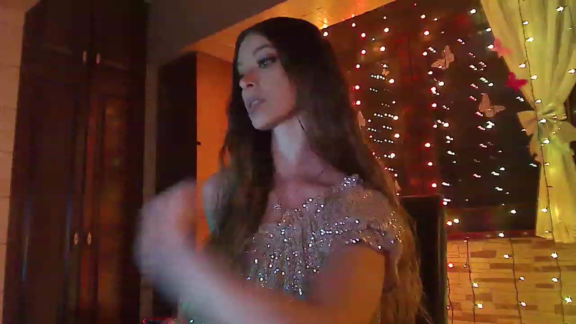 Gallery image thumbnail from No_bo_dy's myfreecams stream on, 03/11/2023, 02:18 image 14 of 20