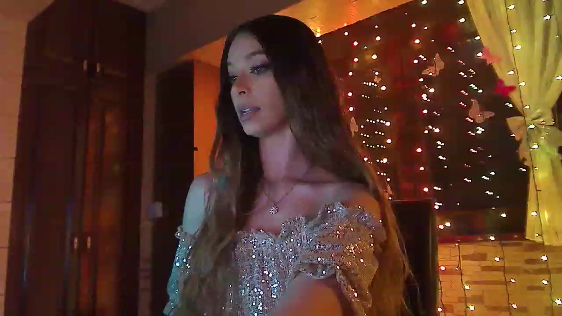 Gallery image thumbnail from No_bo_dy's myfreecams stream on, 03/11/2023, 02:18 image 4 of 20