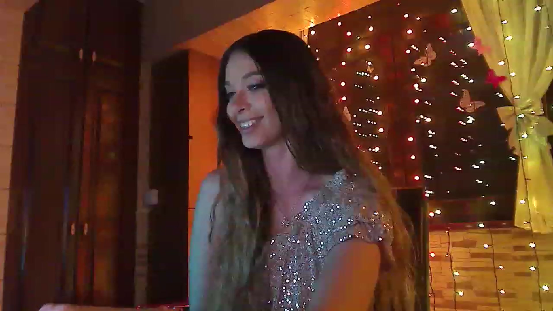 Gallery image thumbnail from No_bo_dy's myfreecams stream on, 03/11/2023, 02:18 image 10 of 20