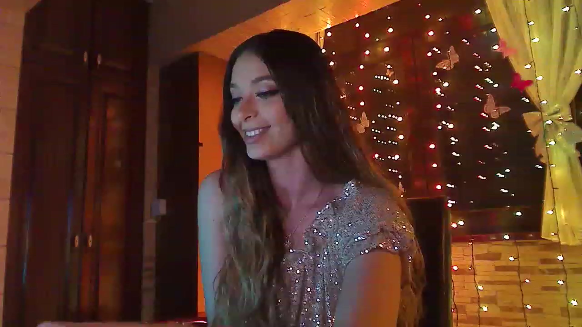 Gallery image thumbnail from No_bo_dy's myfreecams stream on, 03/11/2023, 02:18 image 17 of 20
