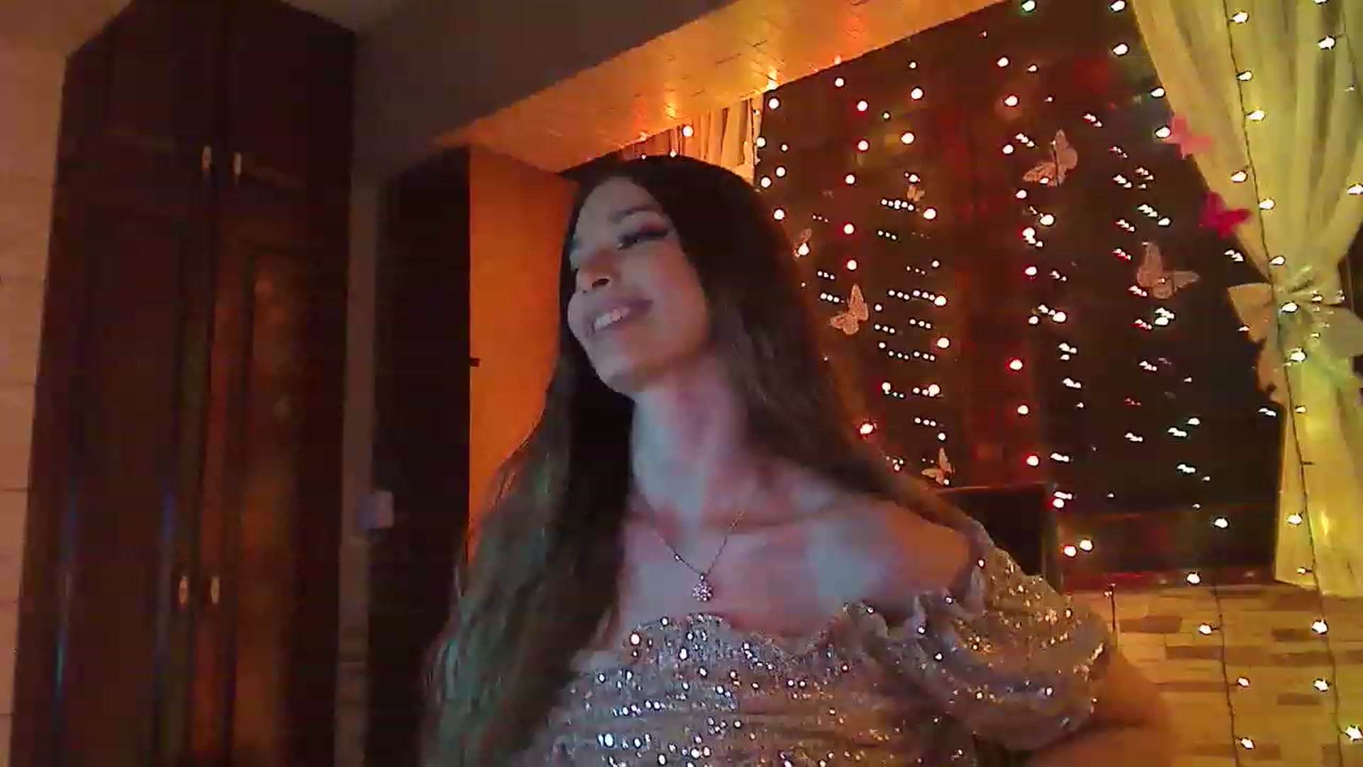 Gallery image thumbnail from No_bo_dy's myfreecams stream on, 03/11/2023, 02:18 image 7 of 20