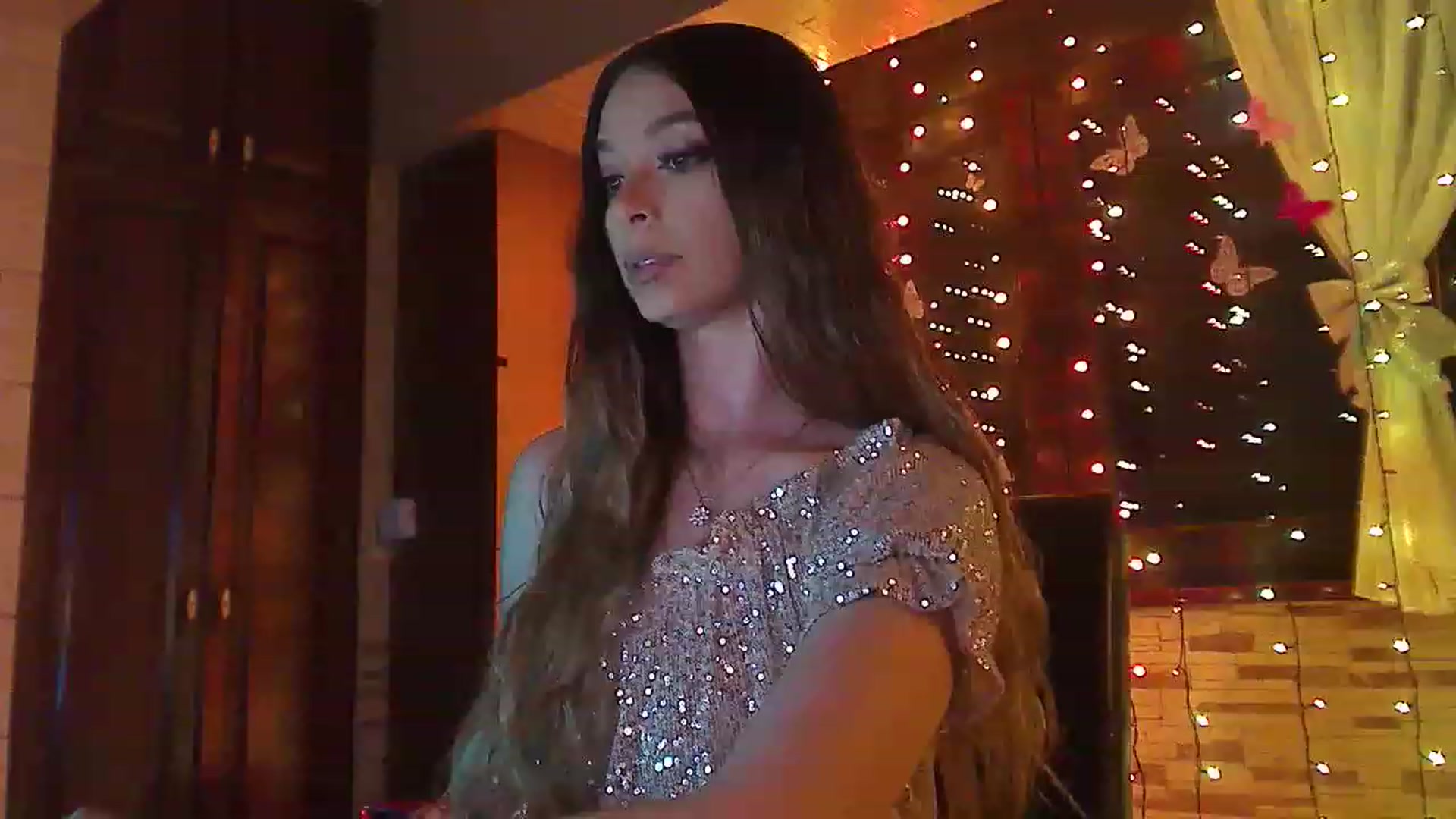 Gallery image thumbnail from No_bo_dy's myfreecams stream on, 03/11/2023, 02:18 image 12 of 20
