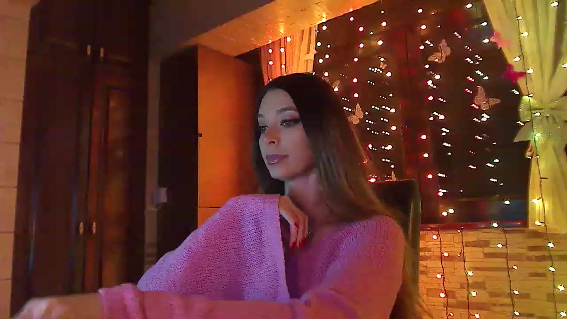Gallery image thumbnail from No_bo_dy's myfreecams stream on, 03/13/2023, 24:00 image 9 of 20