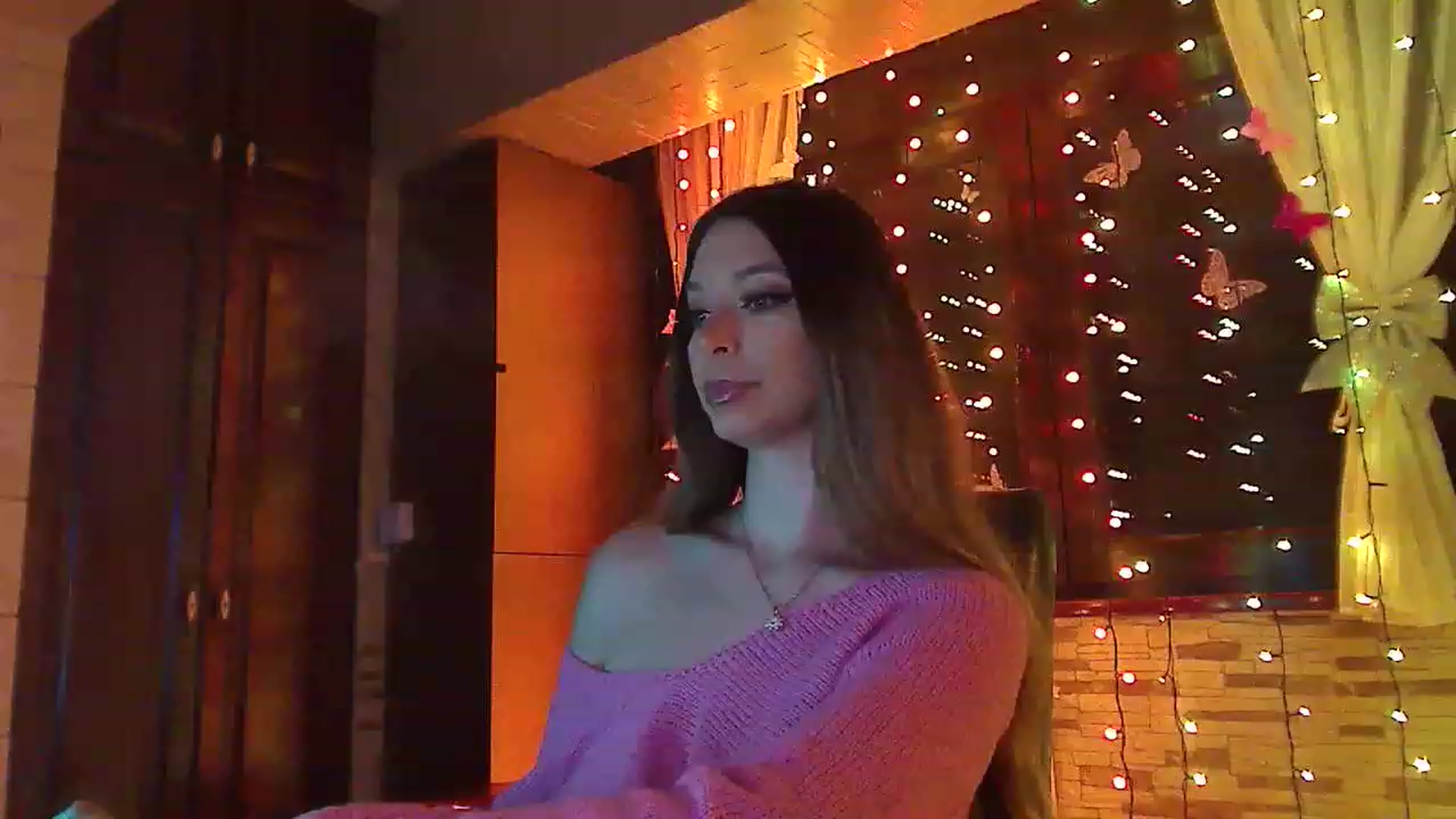 Gallery image thumbnail from No_bo_dy's myfreecams stream on, 03/13/2023, 02:04 image 2 of 20