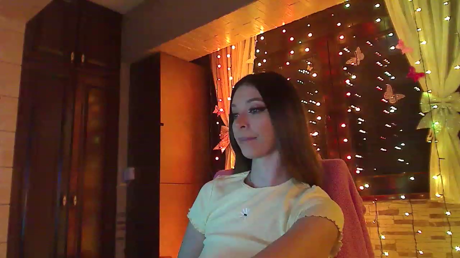 Gallery image thumbnail from No_bo_dy's myfreecams stream on, 03/13/2023, 03:06 image 5 of 20