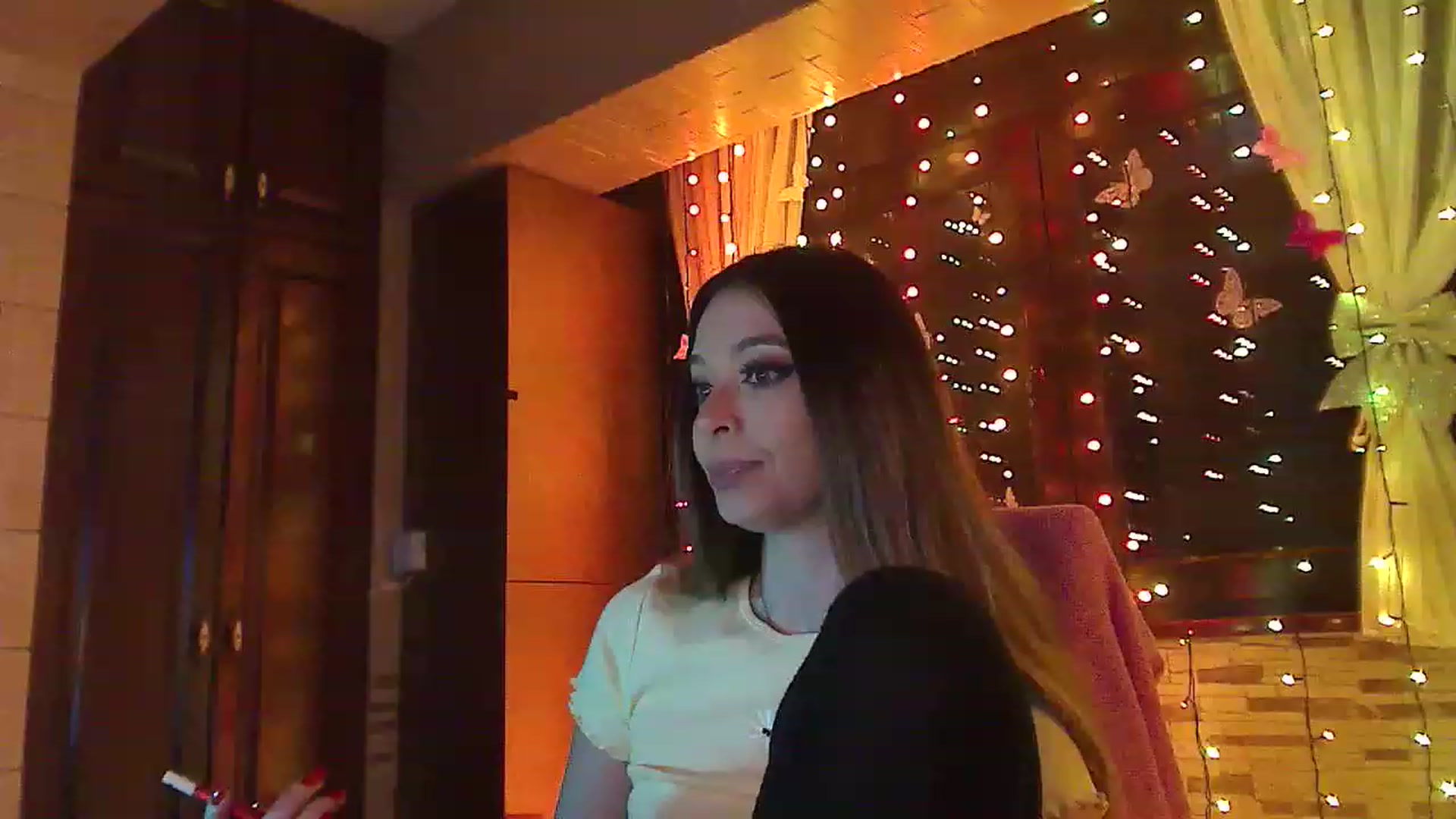 Gallery image thumbnail from No_bo_dy's myfreecams stream on, 03/13/2023, 03:06 image 7 of 20