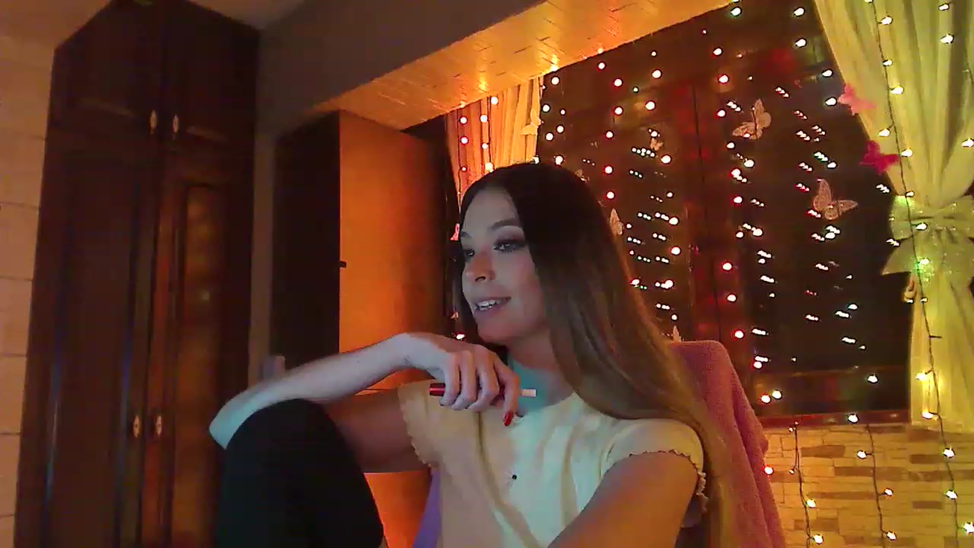 Gallery image thumbnail from No_bo_dy's myfreecams stream on, 03/13/2023, 03:06 image 8 of 20