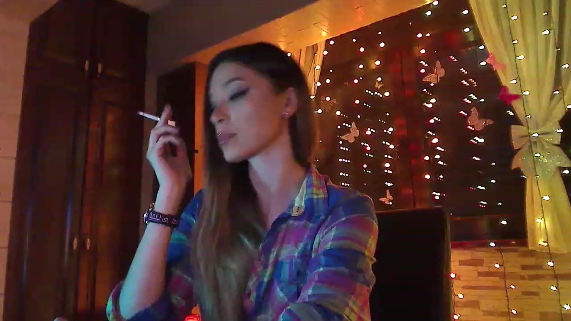 Gallery image thumbnail from No_bo_dy's myfreecams stream on, 03/17/2023, 23:16 image 1 of 20