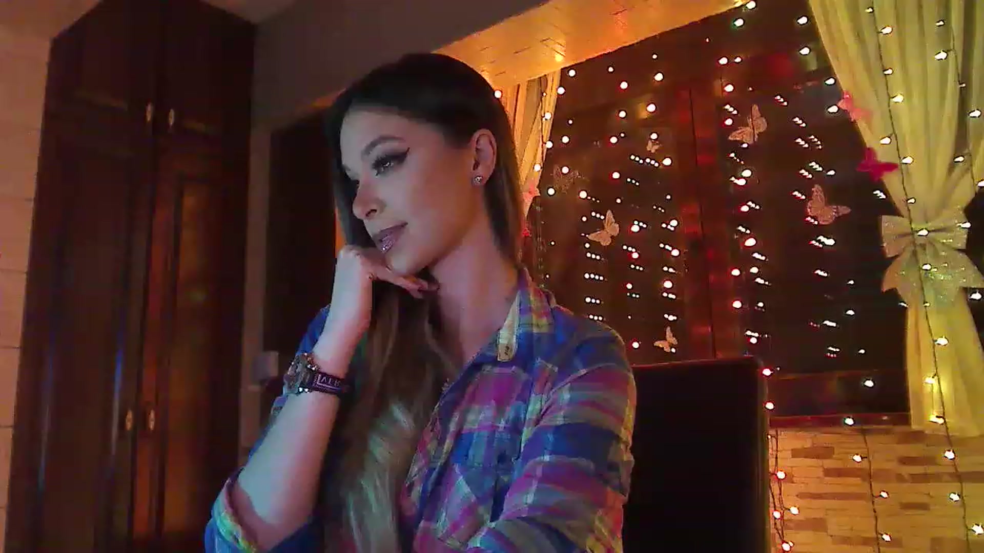 Gallery image thumbnail from No_bo_dy's myfreecams stream on, 03/17/2023, 23:16 image 19 of 20