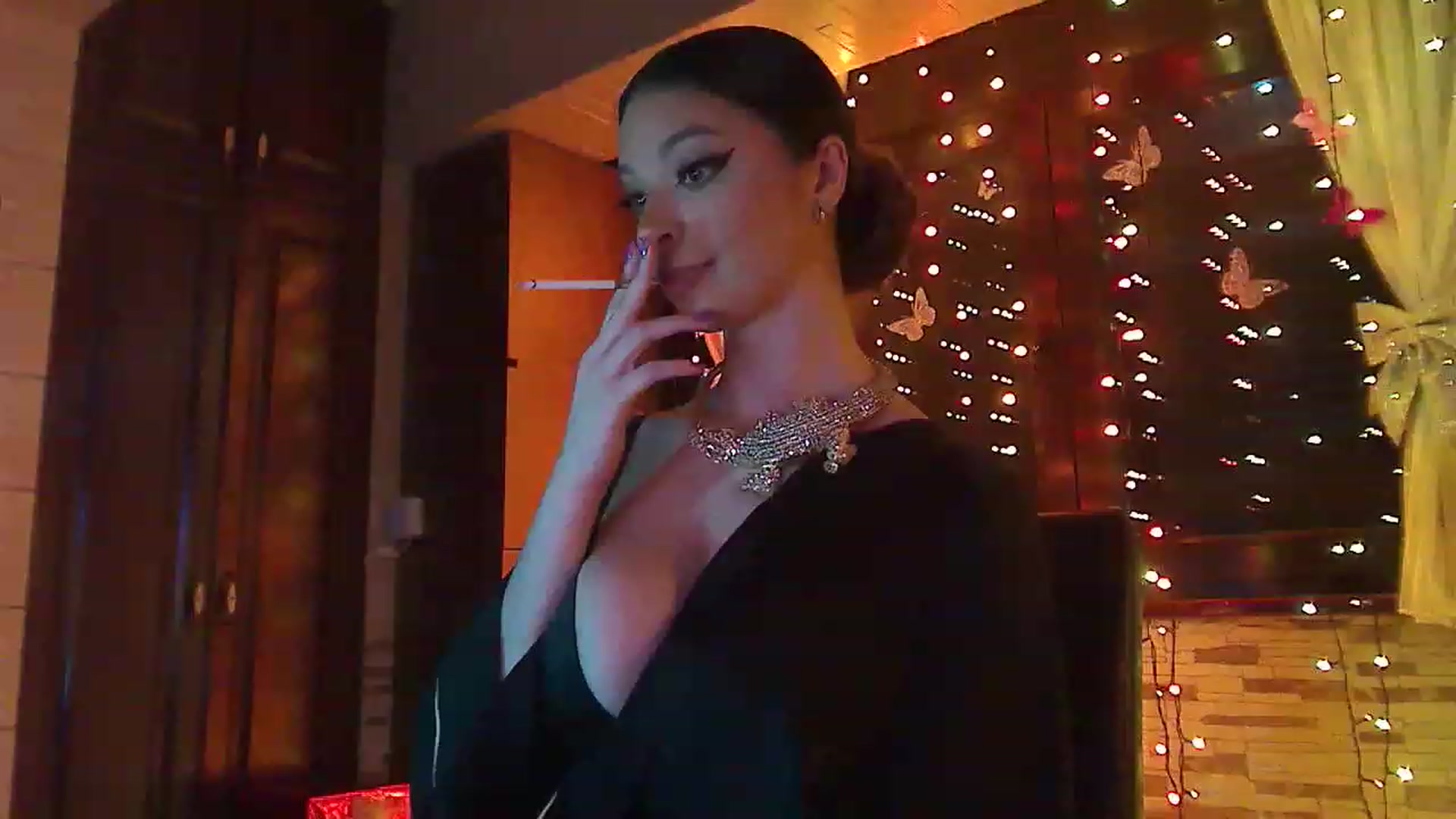 Gallery image thumbnail from No_bo_dy's myfreecams stream on, 03/21/2023, 03:12 image 1 of 20