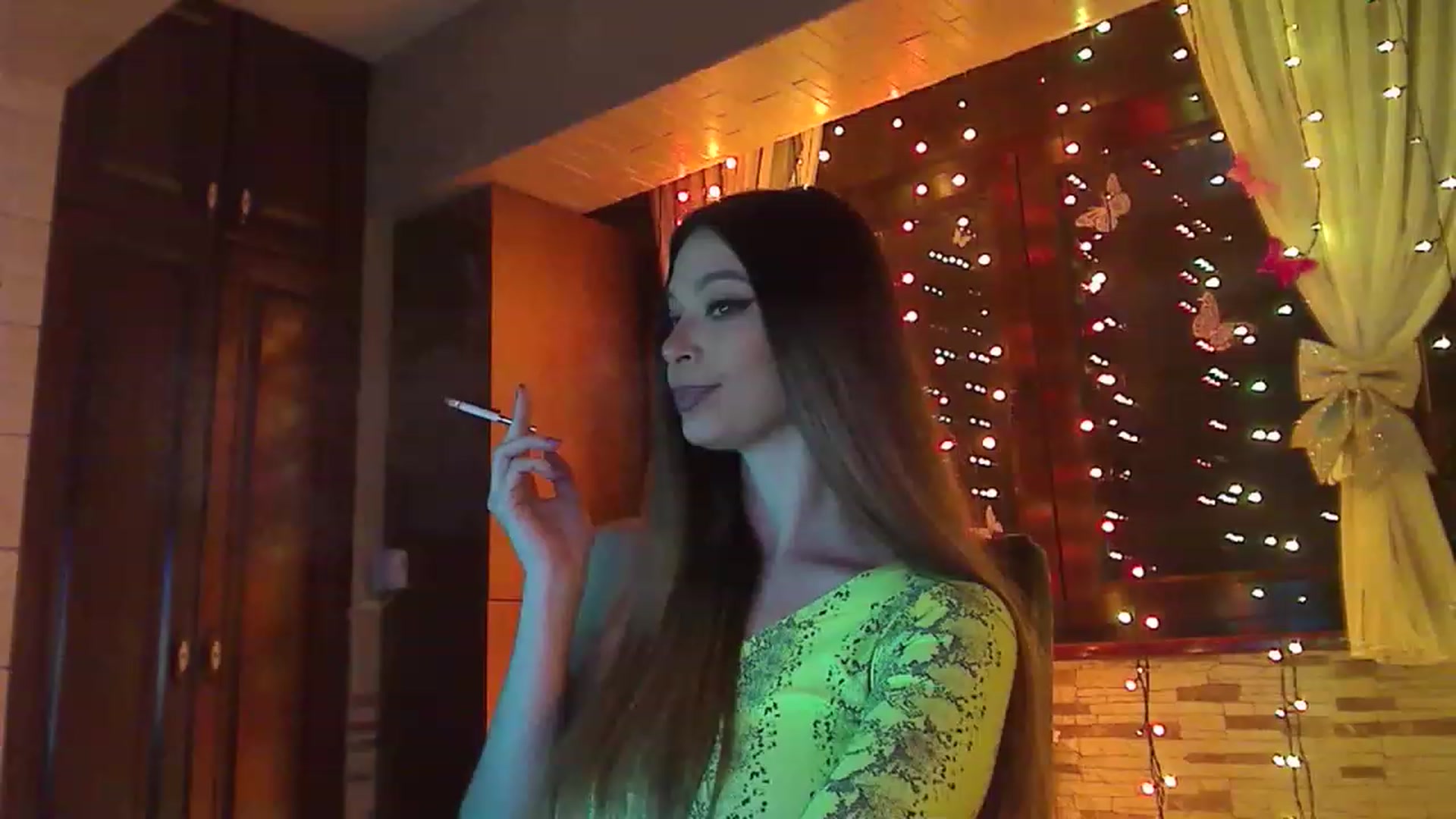 Gallery image thumbnail from No_bo_dy's myfreecams stream on, 03/24/2023, 01:16 image 1 of 20