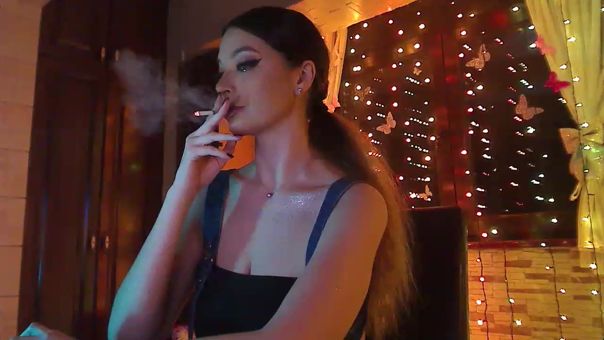 Gallery image thumbnail from No_bo_dy's myfreecams stream on, 04/02/2023, 01:25 image 6 of 20