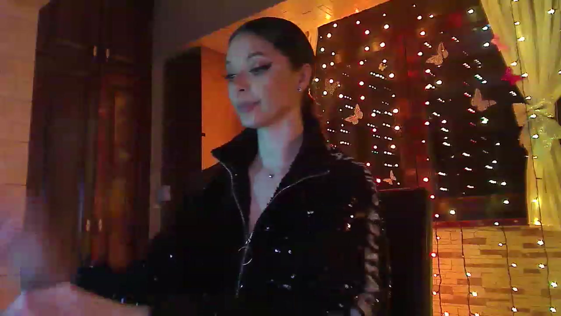 Gallery image thumbnail from No_bo_dy's myfreecams stream on, 04/04/2023, 02:35 image 20 of 20
