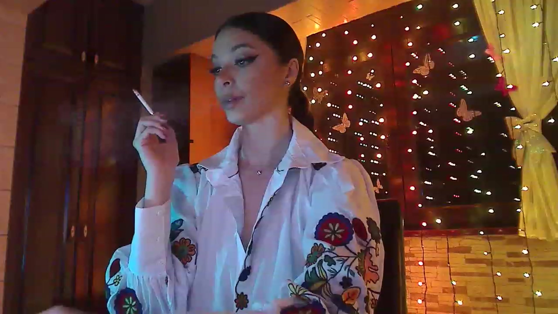 Gallery image thumbnail from No_bo_dy's myfreecams stream on, 04/05/2023, 03:21 image 12 of 20