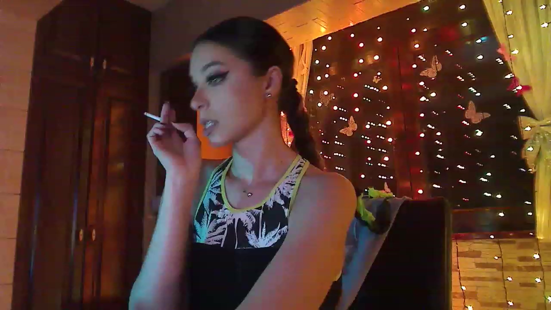 Gallery image thumbnail from No_bo_dy's myfreecams stream on, 04/07/2023, 01:45 image 19 of 20