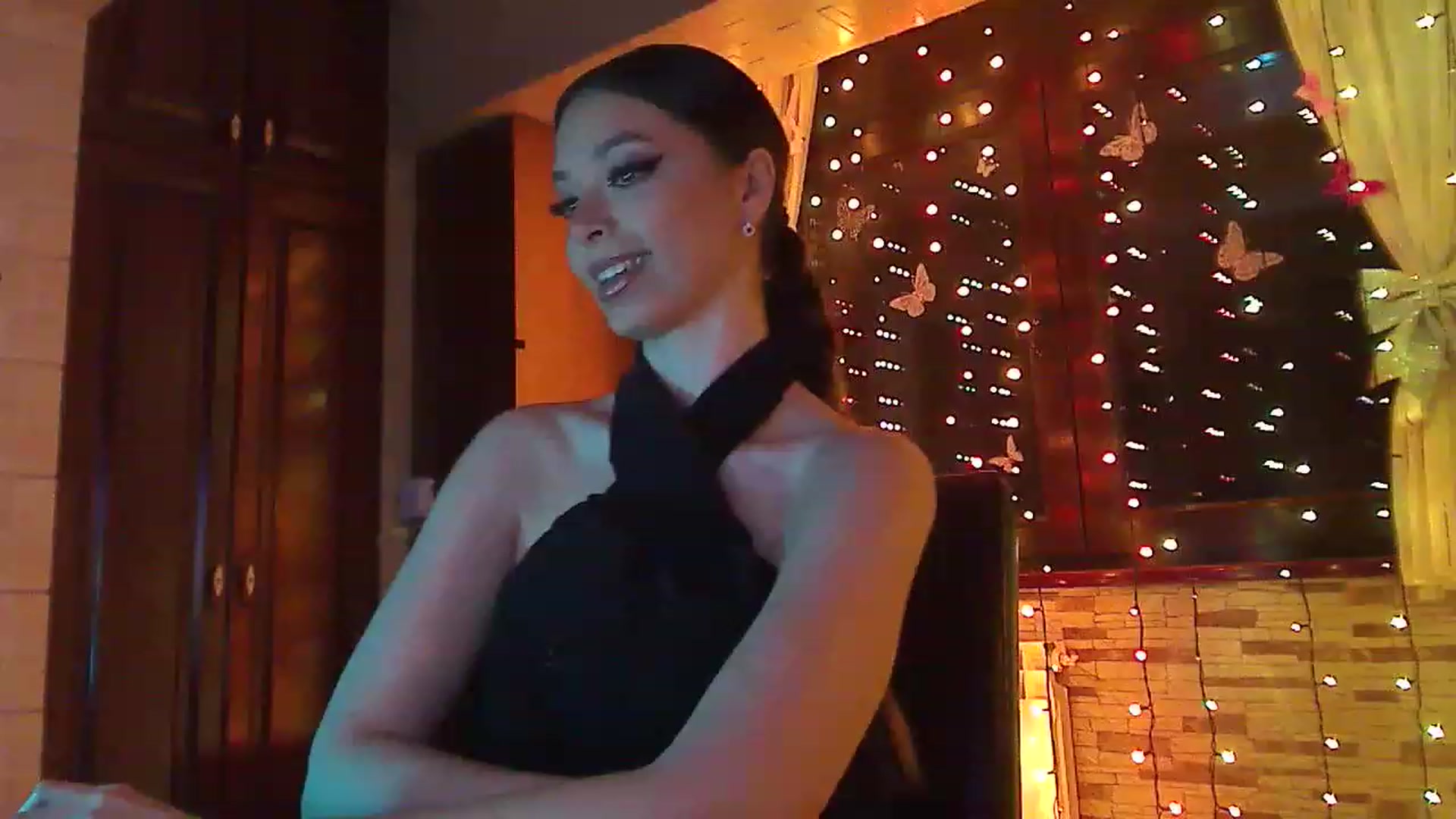 Gallery image thumbnail from No_bo_dy's myfreecams stream on, 04/09/2023, 24:02 image 11 of 20
