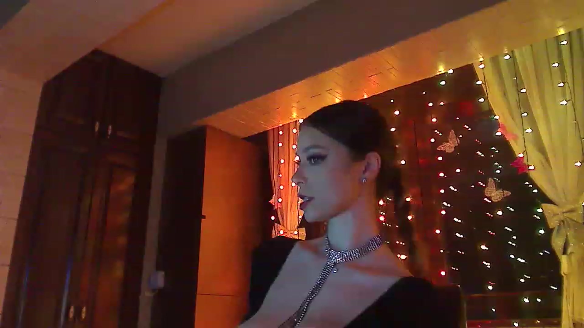 Gallery image thumbnail from No_bo_dy's myfreecams stream on, 04/13/2023, 02:52 image 9 of 20