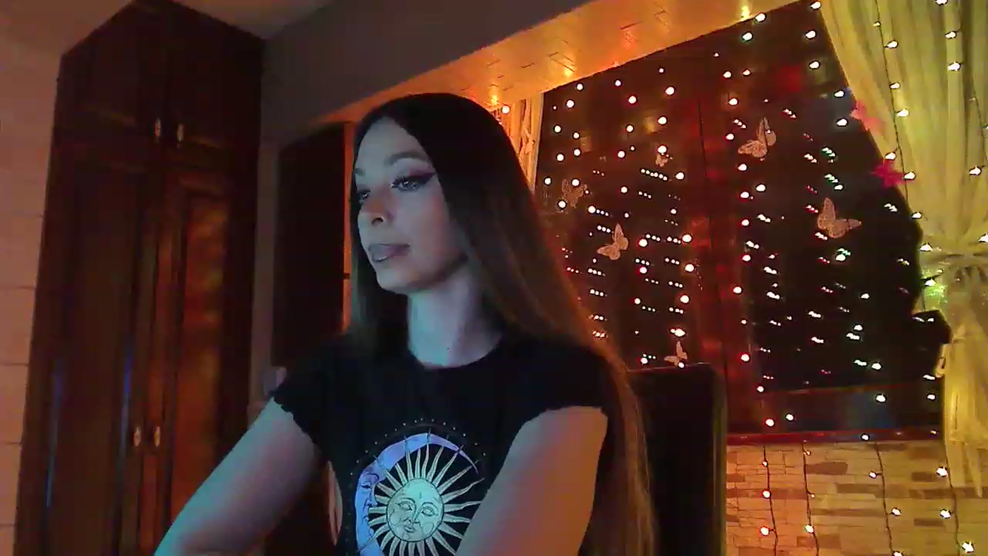 Gallery image thumbnail from No_bo_dy's myfreecams stream on, 04/14/2023, 23:17 image 10 of 20