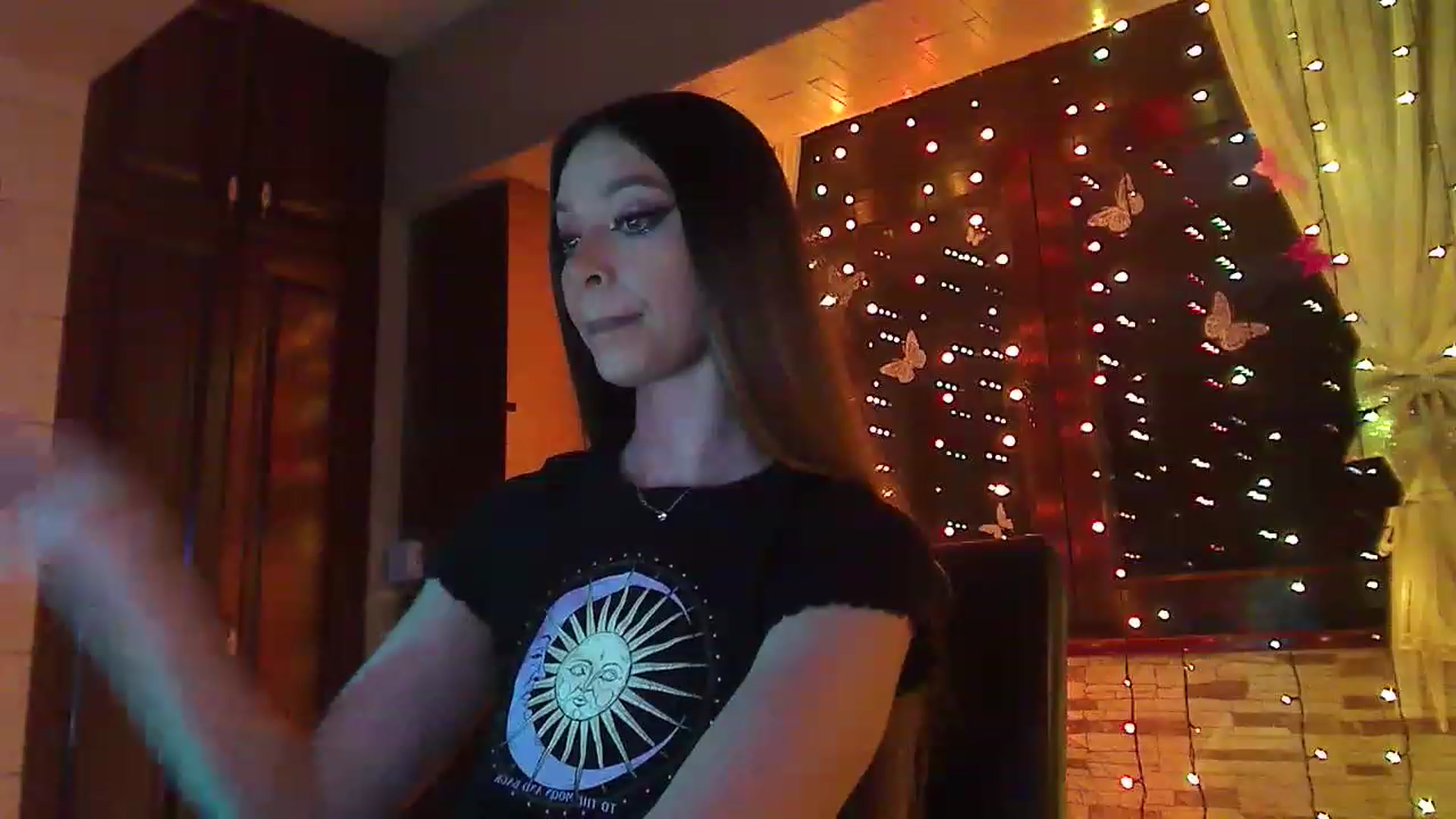 Gallery image thumbnail from No_bo_dy's myfreecams stream on, 04/14/2023, 23:17 image 13 of 20