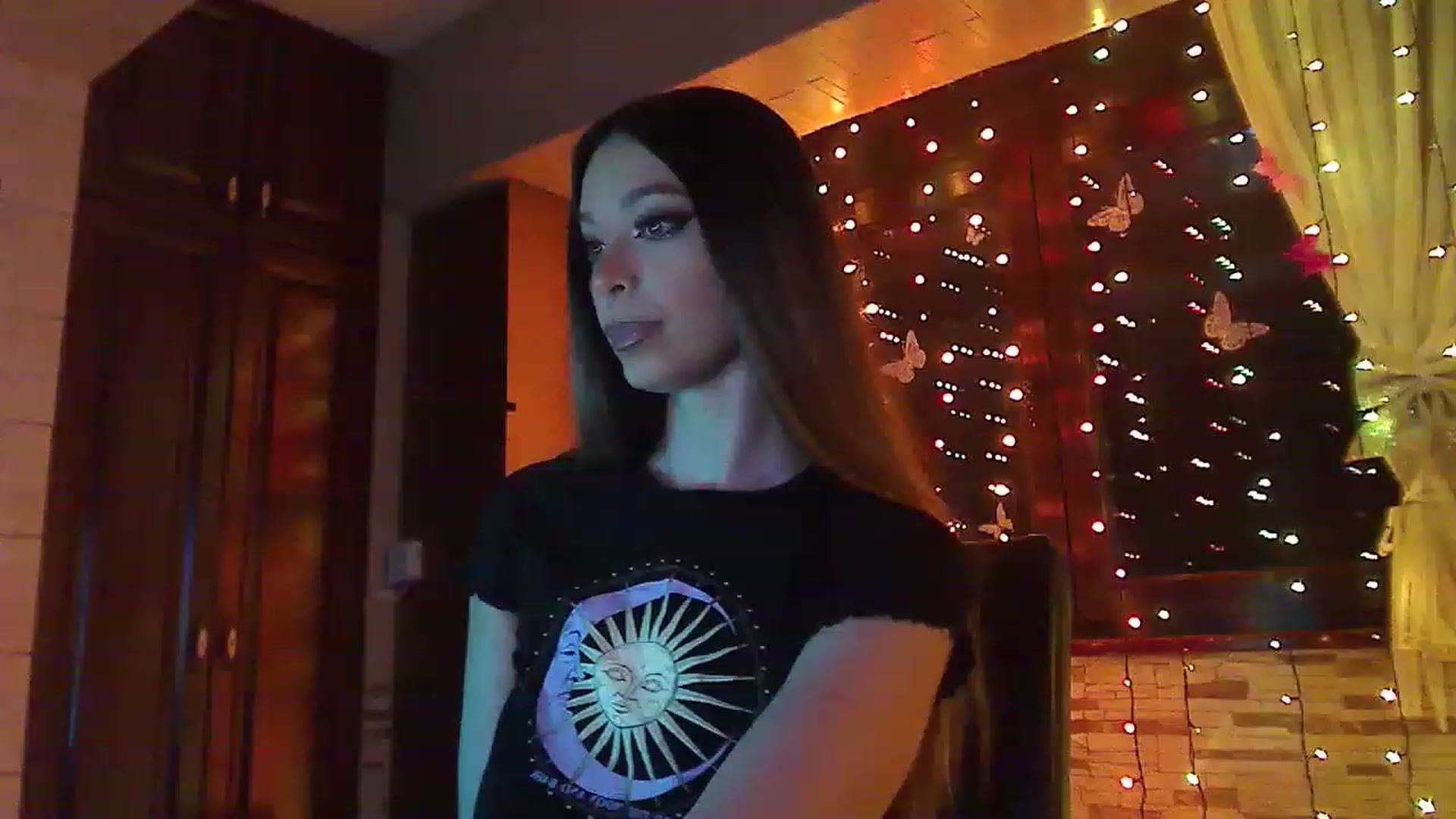 Gallery image thumbnail from No_bo_dy's myfreecams stream on, 04/14/2023, 23:17 image 8 of 20