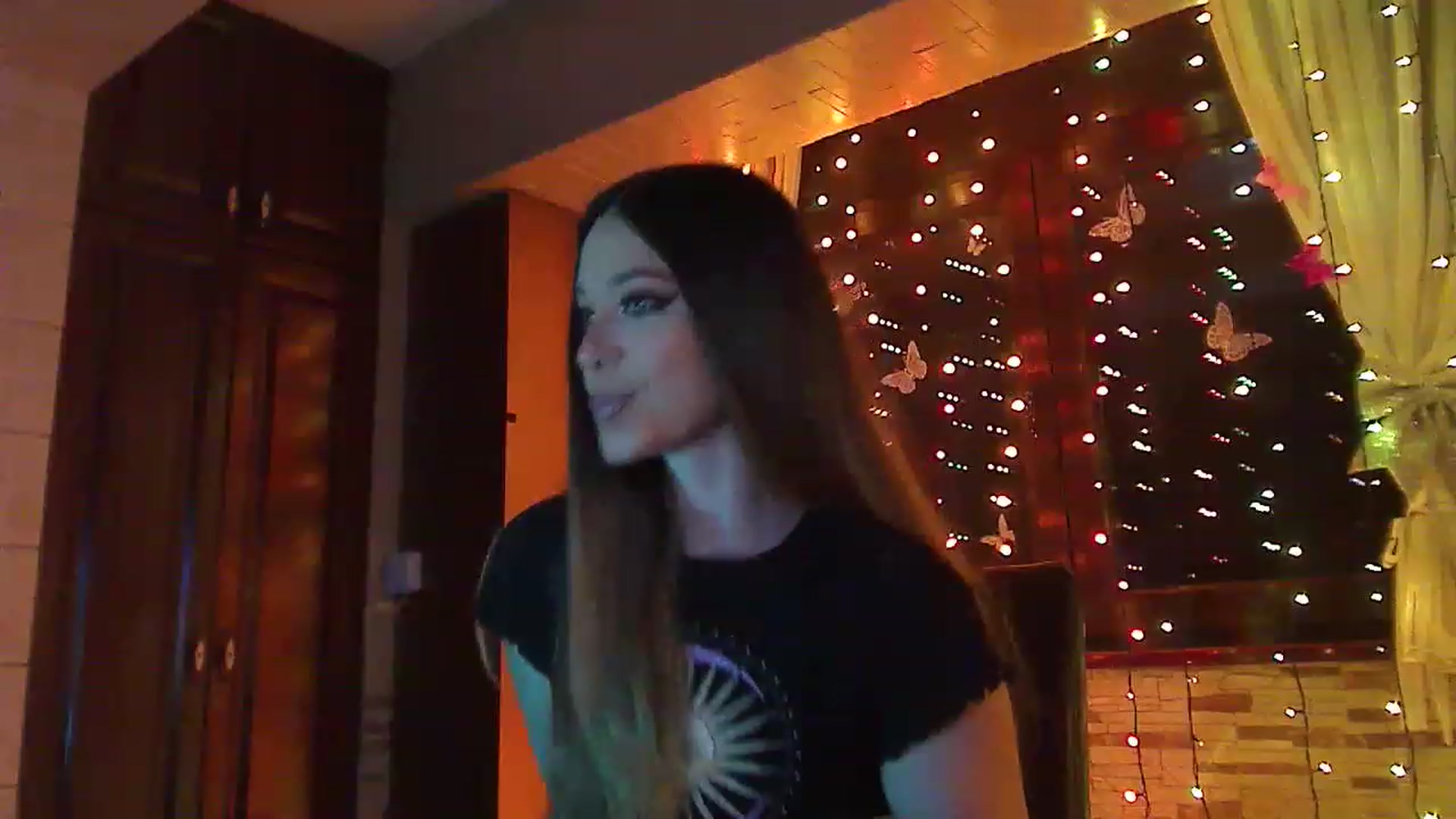 Gallery image thumbnail from No_bo_dy's myfreecams stream on, 04/14/2023, 23:17 image 15 of 20
