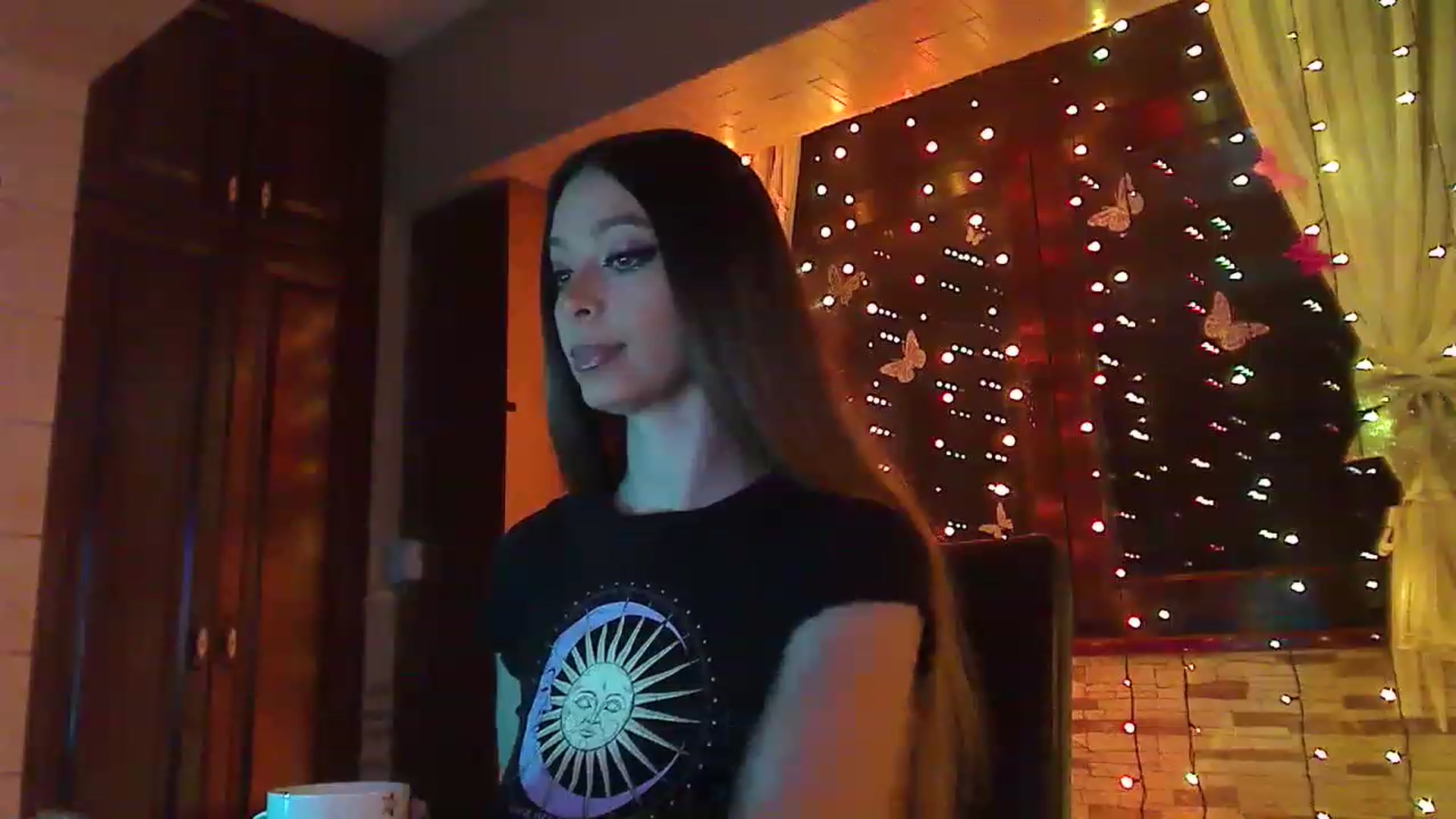 Gallery image thumbnail from No_bo_dy's myfreecams stream on, 04/14/2023, 23:17 image 4 of 20