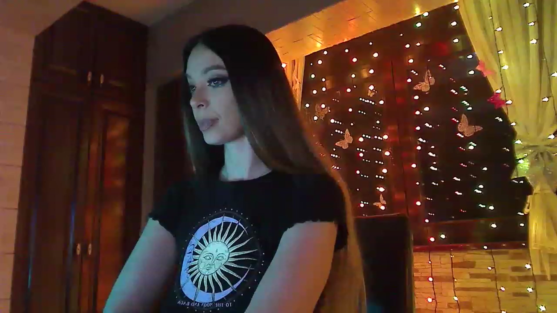 Gallery image thumbnail from No_bo_dy's myfreecams stream on, 04/15/2023, 02:15 image 19 of 20