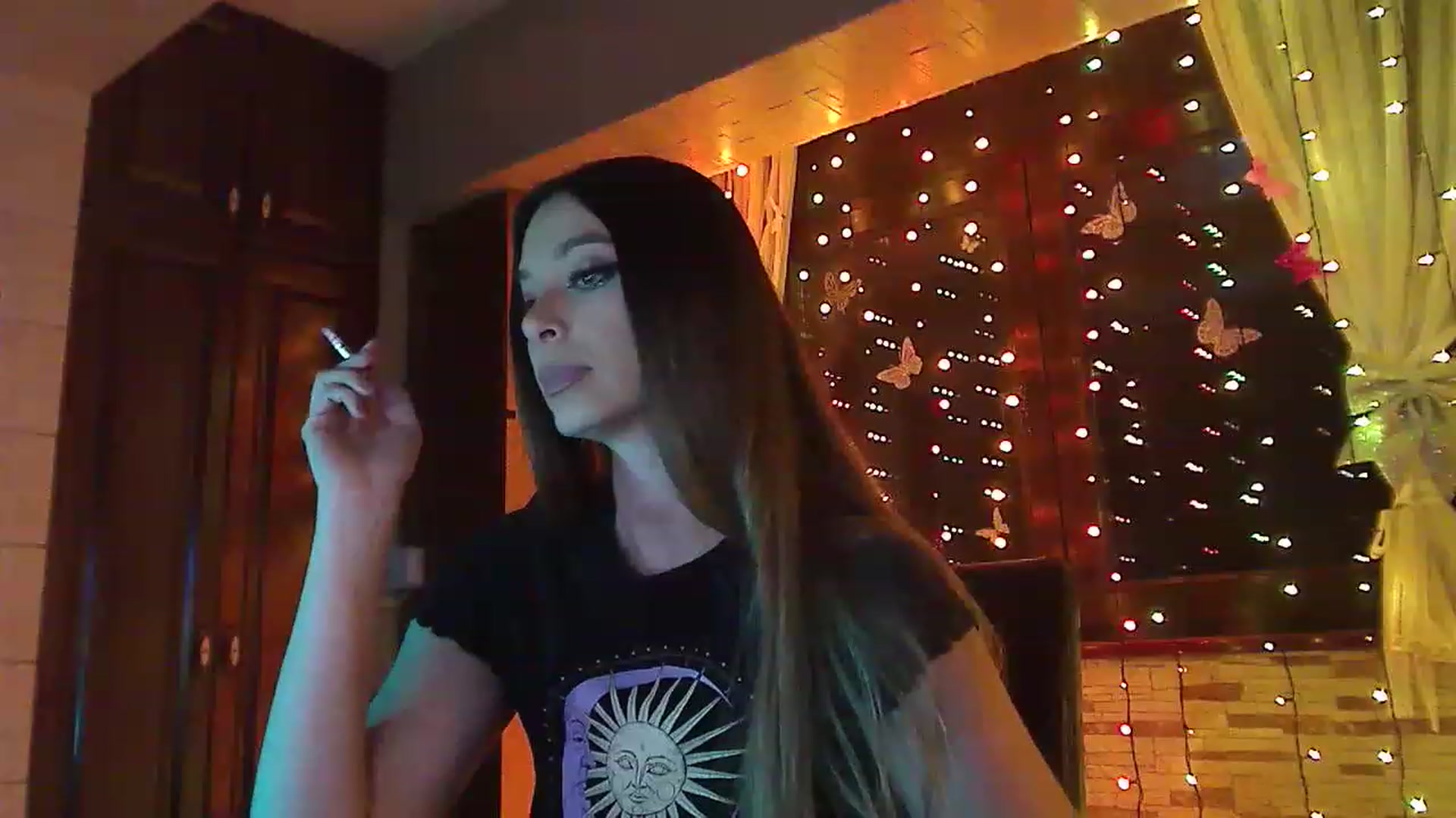 Gallery image thumbnail from No_bo_dy's myfreecams stream on, 04/15/2023, 02:15 image 17 of 20