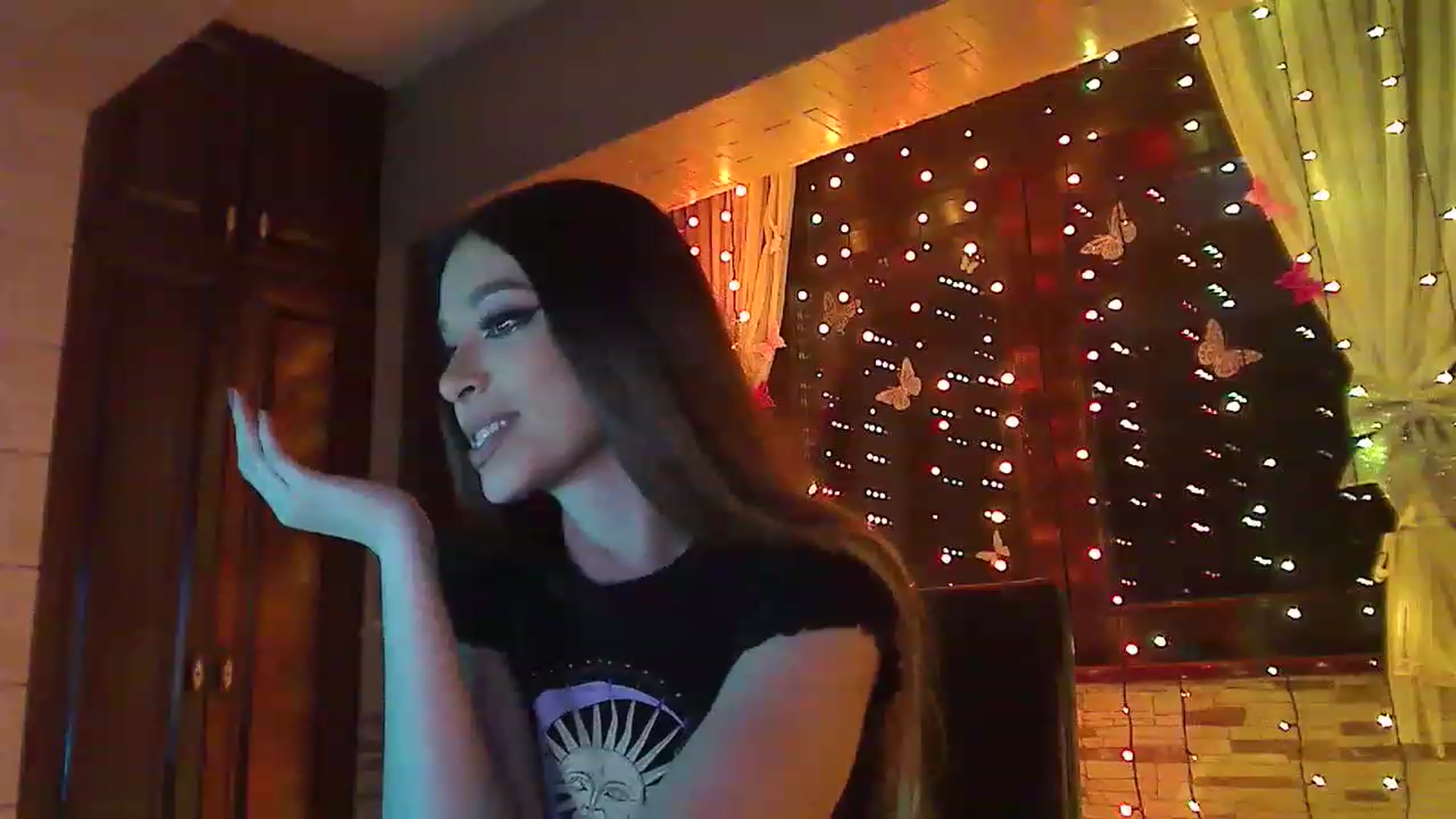 Gallery image thumbnail from No_bo_dy's myfreecams stream on, 04/15/2023, 02:15 image 5 of 20