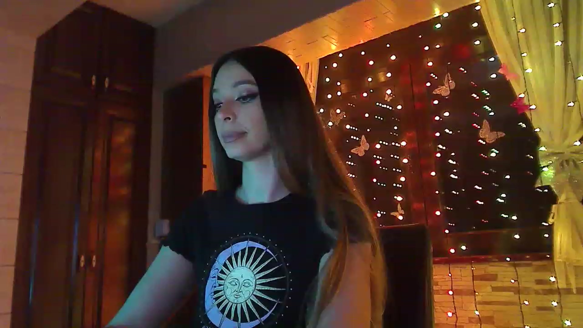 Gallery image thumbnail from No_bo_dy's myfreecams stream on, 04/15/2023, 02:15 image 18 of 20