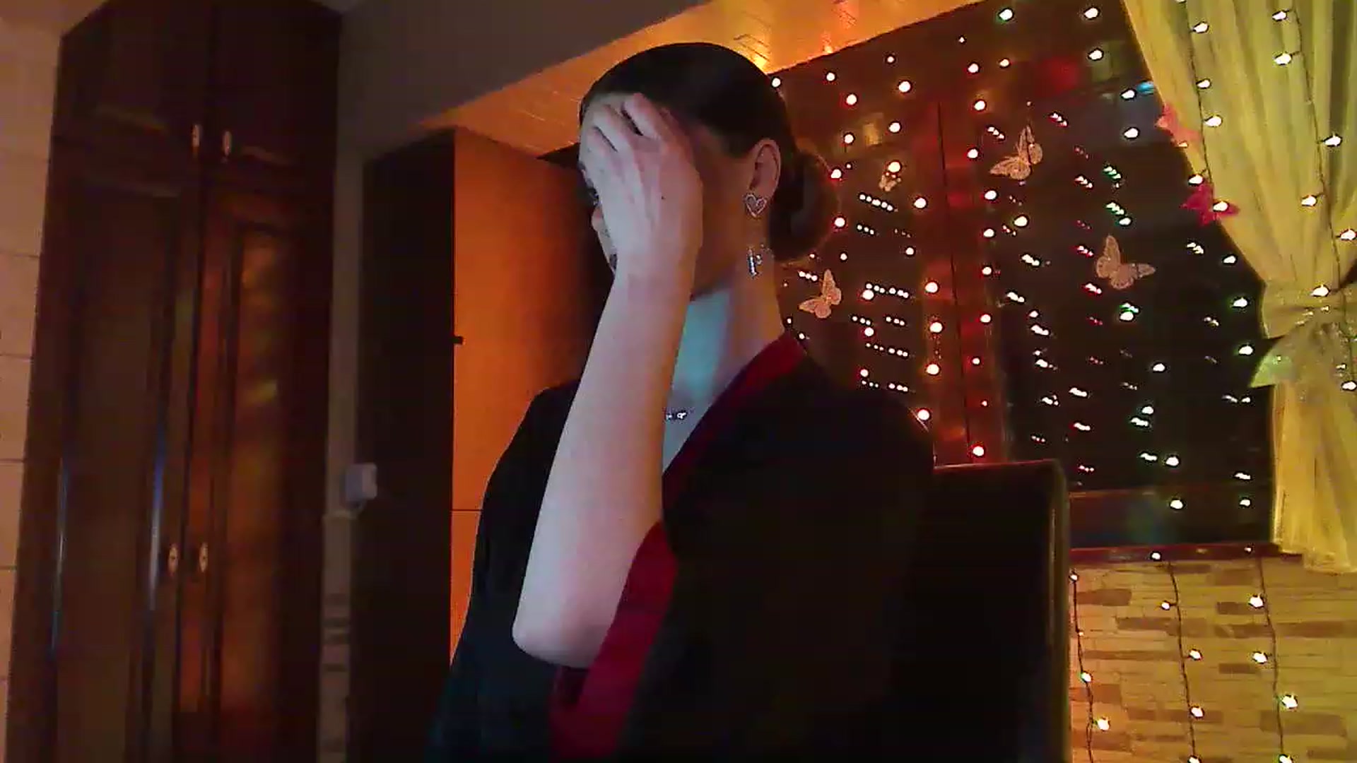 Gallery image thumbnail from No_bo_dy's myfreecams stream on, 04/23/2023, 23:37 image 9 of 20