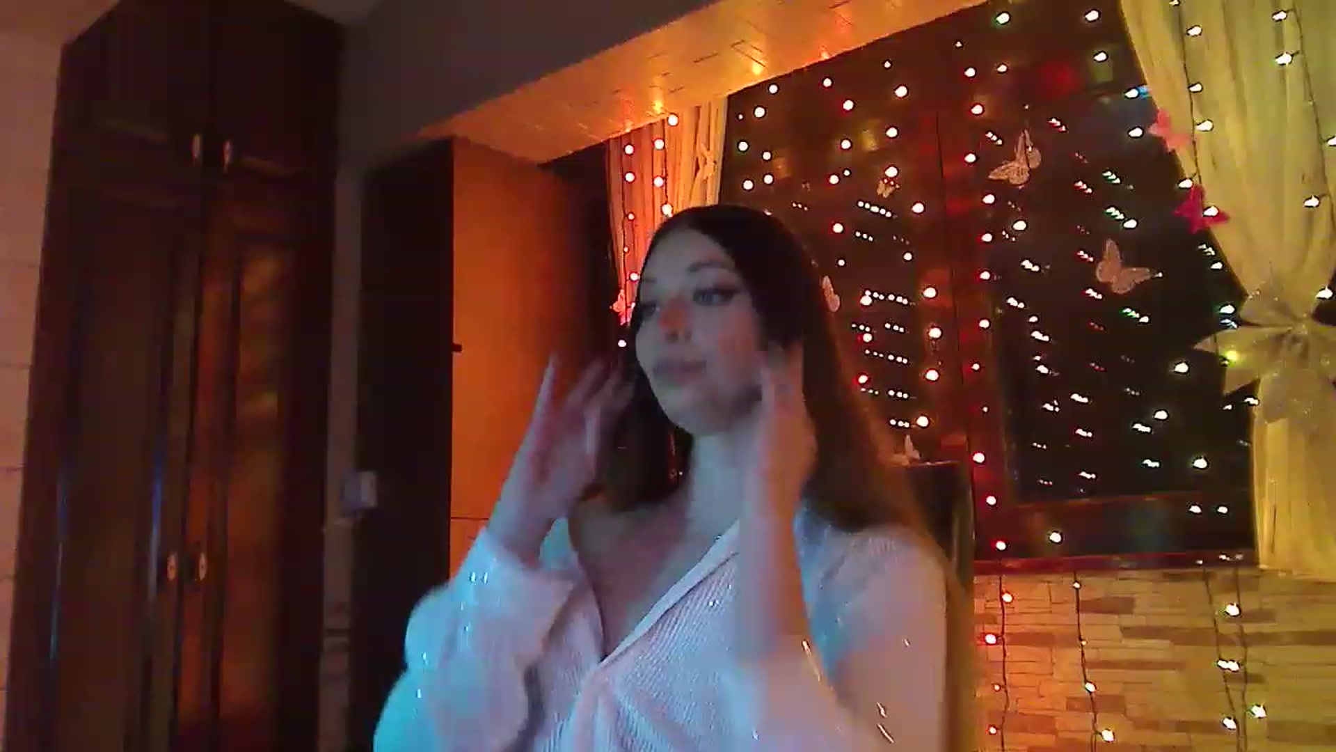 Gallery image thumbnail from No_bo_dy's myfreecams stream on, 04/25/2023, 01:21 image 6 of 20