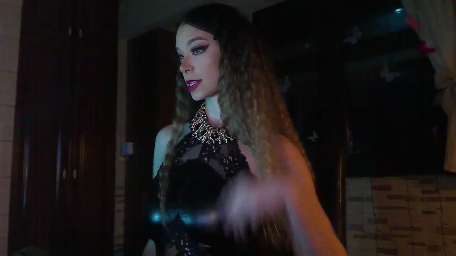Gallery image thumbnail from No_bo_dy's myfreecams stream on, 04/25/2023, 23:42 image 9 of 20