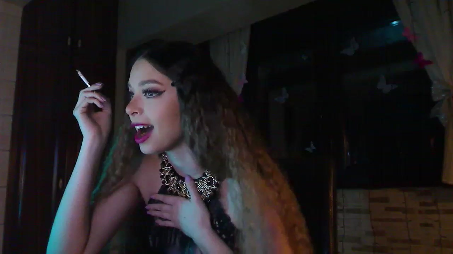 Gallery image thumbnail from No_bo_dy's myfreecams stream on, 04/26/2023, 01:03 image 5 of 20