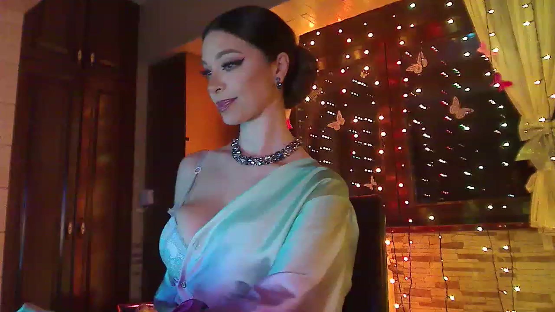 Gallery image thumbnail from No_bo_dy's myfreecams stream on, 04/29/2023, 23:50 image 12 of 20