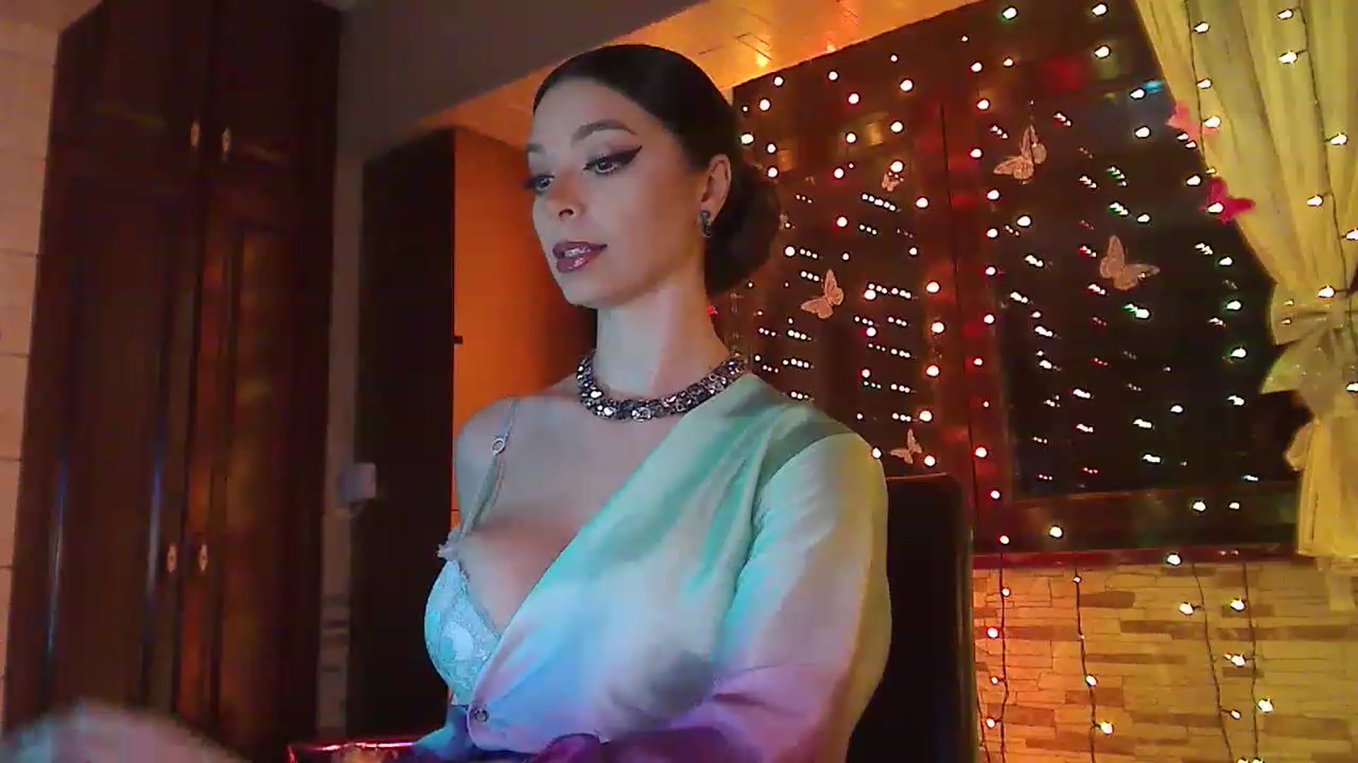 Gallery image thumbnail from No_bo_dy's myfreecams stream on, 04/29/2023, 23:50 image 3 of 20