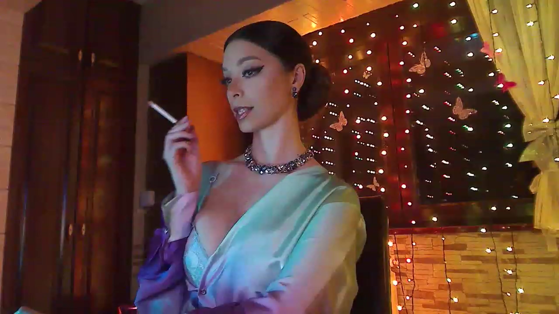 Gallery image thumbnail from No_bo_dy's myfreecams stream on, 04/29/2023, 23:50 image 16 of 20