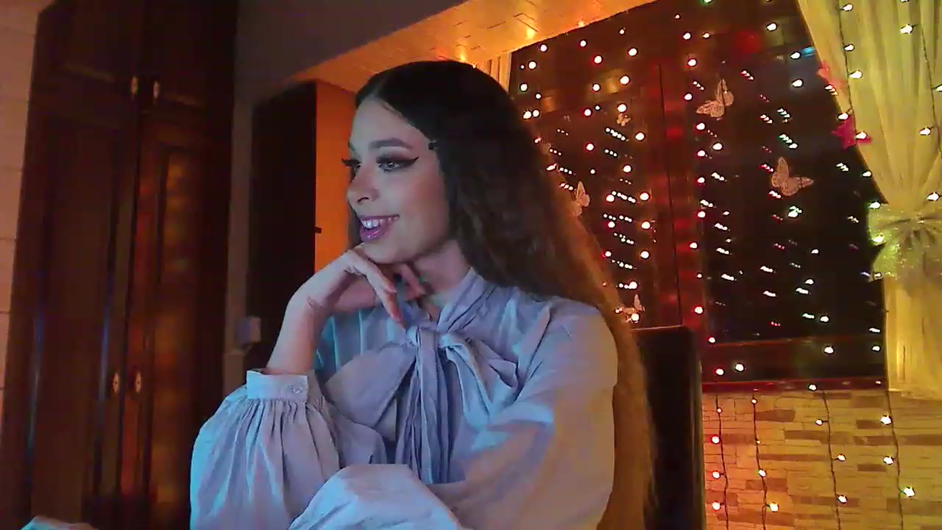 Gallery image thumbnail from No_bo_dy's myfreecams stream on, 05/03/2023, 01:42 image 3 of 20