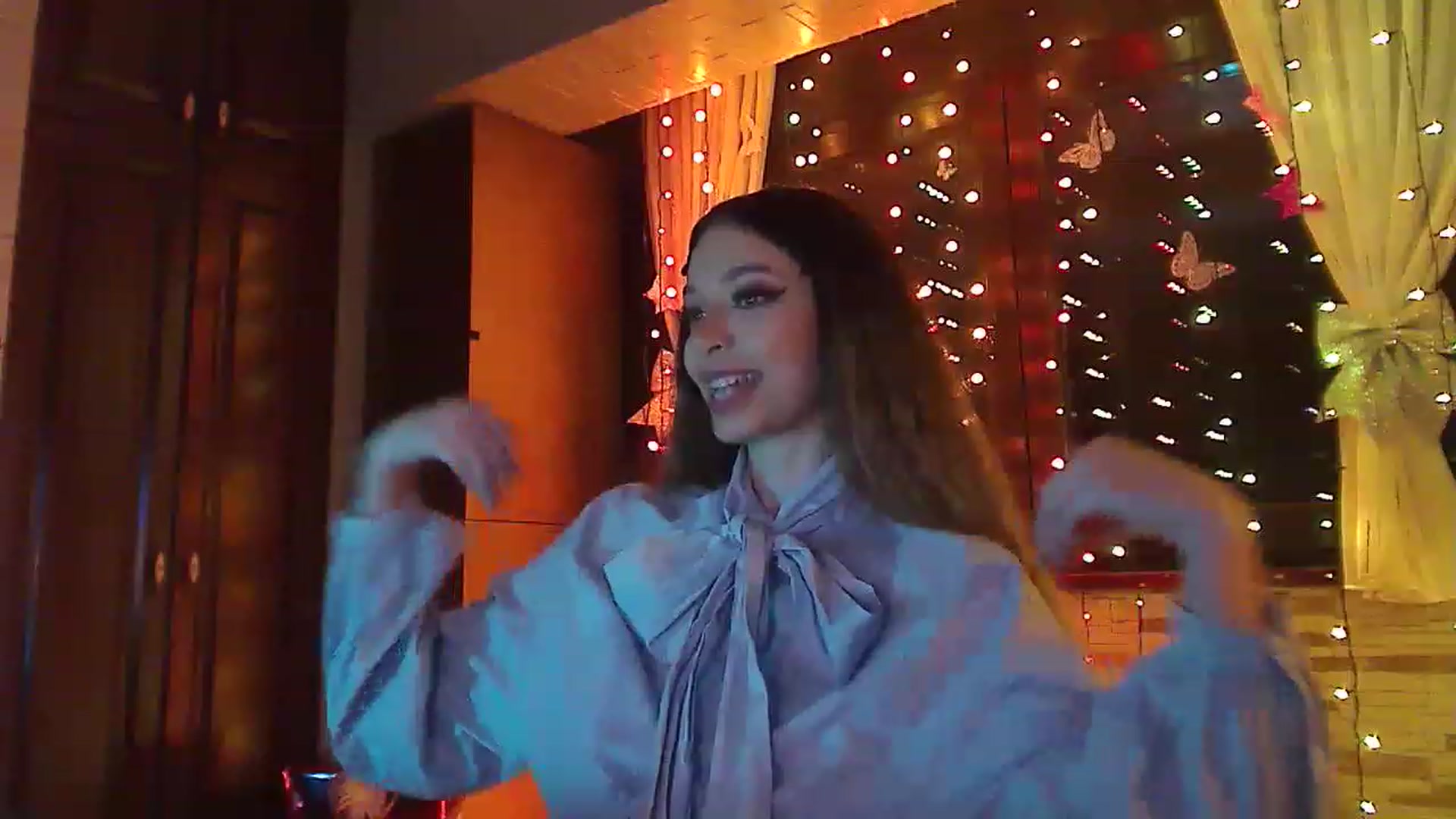 Gallery image thumbnail from No_bo_dy's myfreecams stream on, 05/03/2023, 01:42 image 16 of 20